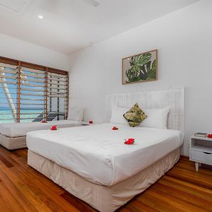 Beachfront Twin Room